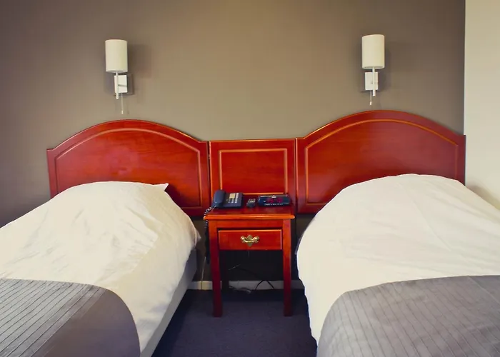 Hotel De Koppelpaarden Dussen