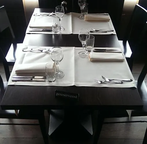 De Koppelpaarden Hotel