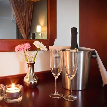 Hotell De Koppelpaarden Dussen